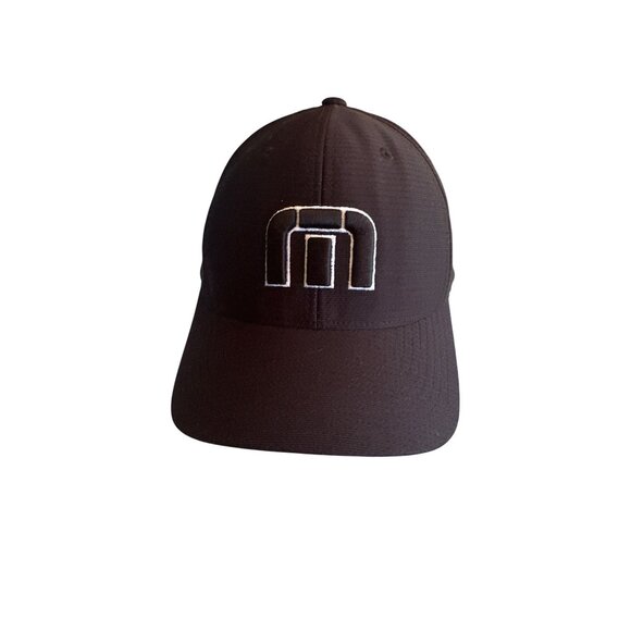 Travis Matthews Flexfit Black Embroidered Cap S-M 100% Polyester Golf - Picture 1 of 5